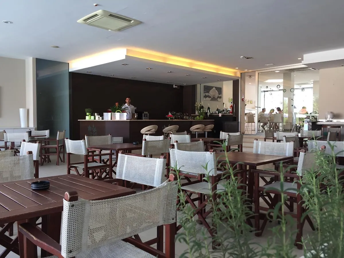 Hotel Byron Римини 3*,