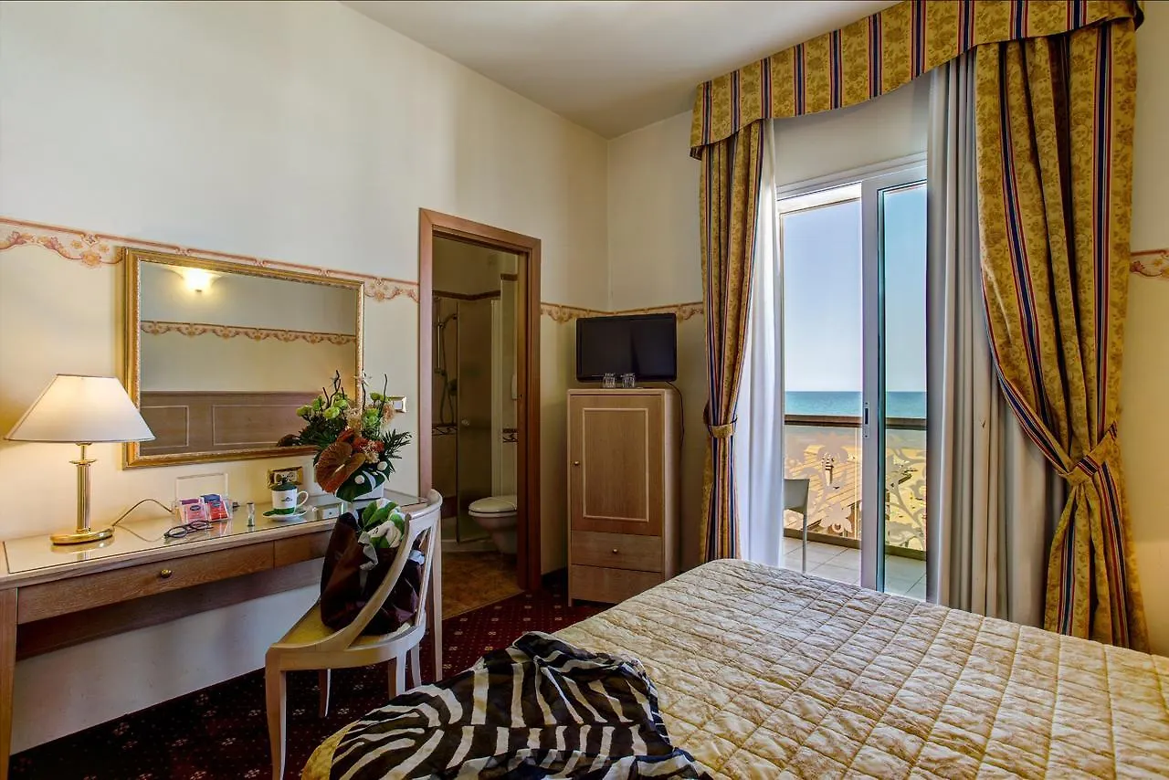 Hotel Byron Римини